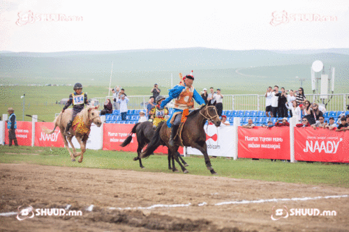 Манлай уяач З.Мэндсайханы хурдан шарга түрүүллээ