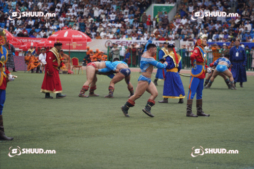 Г. Ганхуяг, С.Сүхбат нар ХАРЦАГА цолны болзол хангалаа