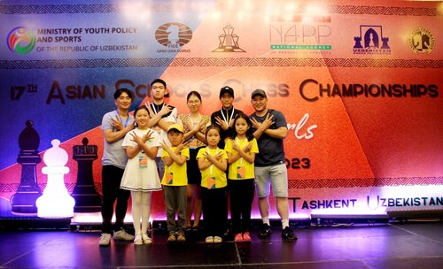 Сурагчдын шатрын ААШТ-ээс манай тамирчид таван медаль хүртлээ