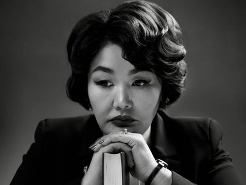 Ц.Хулан нарт холбогдох хэргийн шүүх хурал түр завсарлажээ