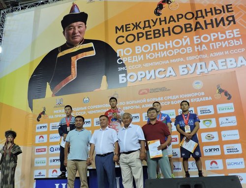 Борис Будаевын нэрэмжит тэмцээнээс нэг алт, хоёр хүрэл медаль хүртжээ