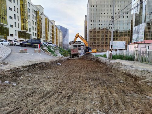 Зайсан тойруугийн зүүн хэсгийн зам засварын ажил үргэлжилж байна