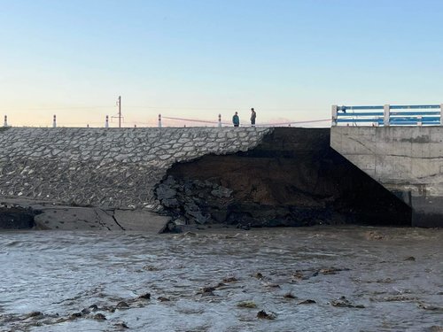 Түр зам тавин, аюулгүй хөдөлгөөн нээх хүртэл хүлээхийг зөвлөж байна