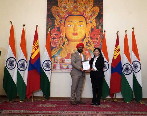 МИК олон улсын комплаенсийн менежментийн стандартыг нэвтрүүлсэн санхүүгийн салбарын анхдагч боллоо