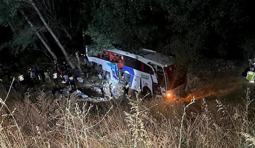 Туркэд автобус осолдож, 12 хүн амиа алджээ