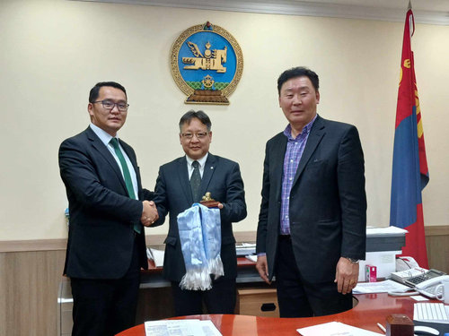 Усны газрын даргаар З.Батбаярыг томиллоо