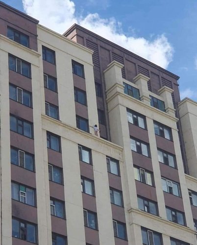 Хүүхдүүдийн аюулгүй байдлыг хангаж, эцэг эхэд нь хүлээлгэн өгчээ