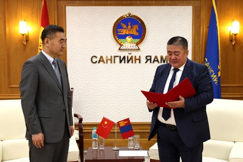 Бүрэн эрхт төлөөлөгч Ж.Ганбат БНХАУ-ын Элчин сайдтай уулзлаа