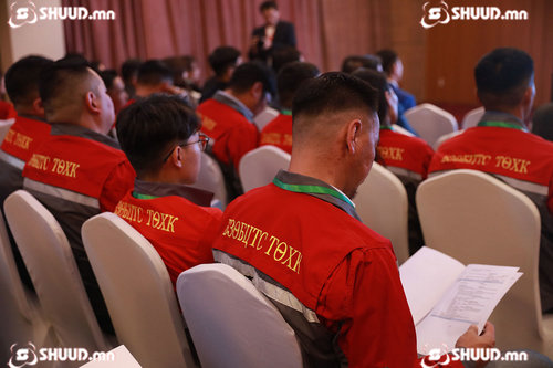 Эрчим хүчний салбарын ажилчид: Тэвчээрийн тог тасарлаа