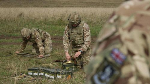 Британи он дуустал Украины 50 мянган цэргийг бэлтгэнэ