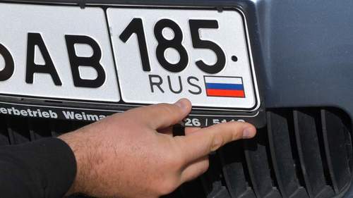 Оросын дугаартай машиныг нэвтрүүлэхгүй байх шийдвэрийг дахин хоёр орон гаргалаа