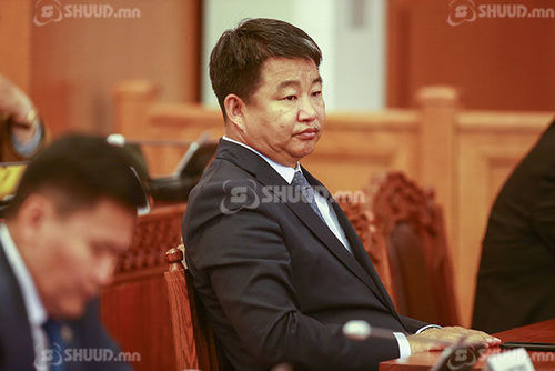 Ж.Батсуурь: Орон нутагт ТҮЛШ тасарсан, хүргэлтээр зарж байна