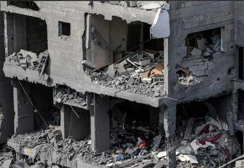 ФОТО: Израилын цохилтын дараах Газын зурвасын нийслэлийн төрх