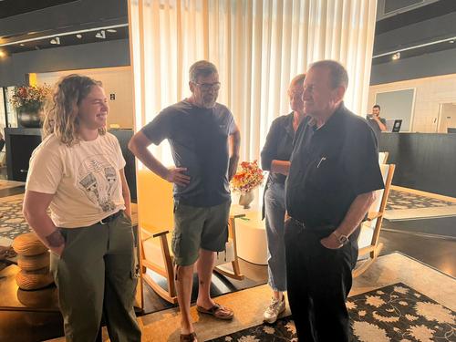 Израилд 25 настай бүсгүй төрөлх суурингаа алан хядагчдаас аварч чаджээ