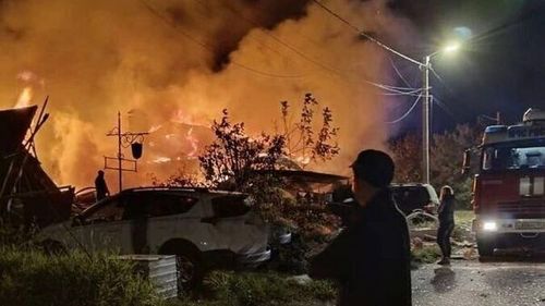 Оросын хотод дроны хэлтэрхий унасны улмаас гурван хүн амиа алджээ