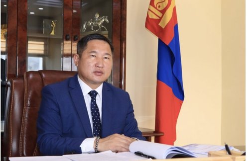 Өвөрхангай аймгийн Засаг дарга асан А.Ишдоржид холбогдох хэргийг прокурорт шилжүүлжээ