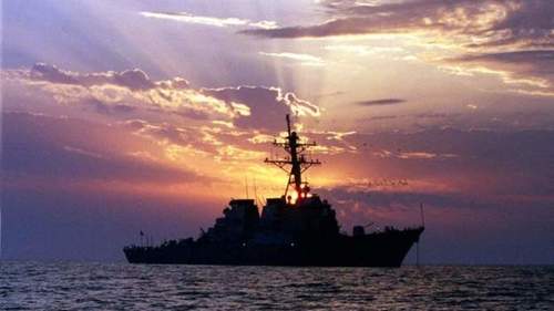 Америкийн хөлөг онгоц Израилыг чиглэсэн пуужинг амдан устгажээ