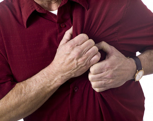 Зоогийн газарт тооцоо хийхгүйн тулд зүрхний шигдээс болсон мэт жүжиглэдэг эрийг баривчилжээ