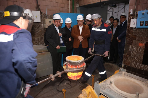 Ерөнхий сайд Л.Оюун-Эрдэнэ Киргиз улсын алтны хүдрийн үйлдвэртэй танилцлаа