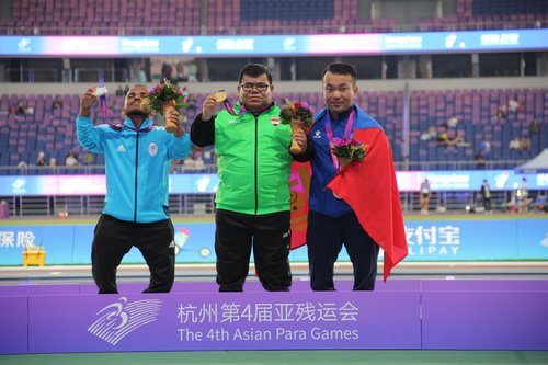 Ханжоу-2022: Ц.Баттулга бөөрөнцөг түлхэлтээр хүрэл медаль авлаа