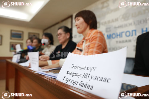 Ш.Ариунаа: Б.Жавхлан сайд хорт хавдартай иргэдээ хөсөр хаяж байна