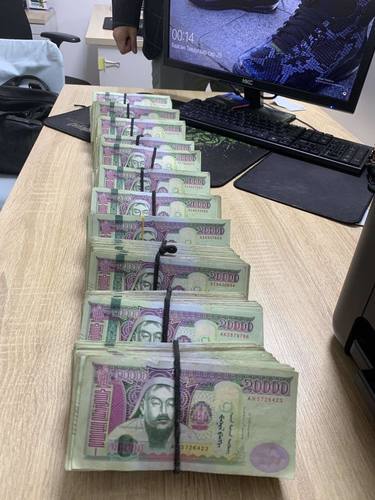 Нутгаараа бүлэглэн цахим мөрийтэй тоглоом зохион байгуулж байна