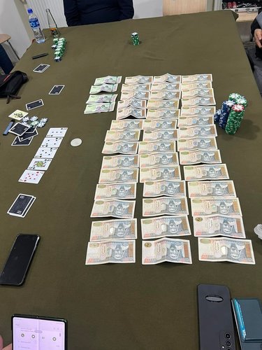 Мөрийтэй тоглоом зохион байгуулсан үйлдлийг илрүүлжээ