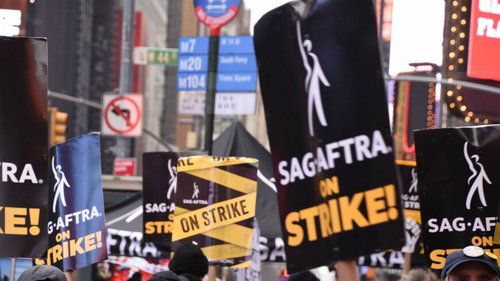 Америкийн жүжигчид ажил хаялтаа үргэлжлүүлэхээр болжээ