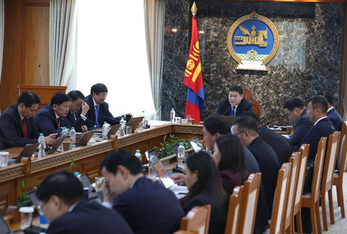 Их өгөгдлийн сан үүсгэх ШИЙДВЭР гарлаа