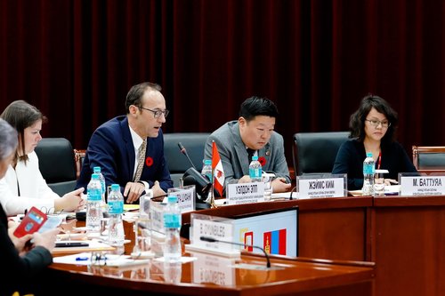 Монгол, Канадын Засгийн газар хоорондын Дугуй ширээний уулзалт боллоо