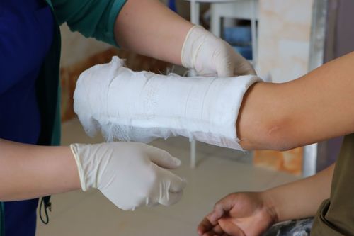 Нийслэлд нэг өдрийн дотор 88 хүн халтирч унан, гэмтжээ