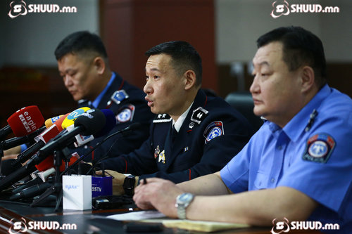 С.Тайван: Банкны дансыг царцааж, цахим залилангийн хохирлыг буцаах боломжтой