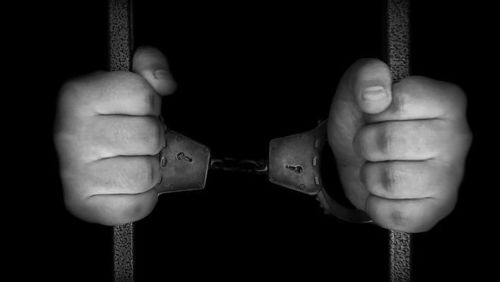 Монголын иргэн ОХУ-д хүн амины хэрэг үйлдэж, хоригджээ