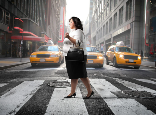 Нью-Йоркод илүүдэл жинтэй хүмүүсийг гутаан доромжлох, ялгаварлахыг хуулиар хориглов