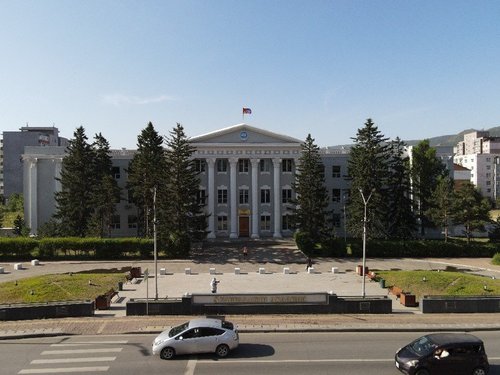 Удирдлагын академи 200 сая төгрөгийг ТИЙЗ худалдан авахад зарцуулжээ