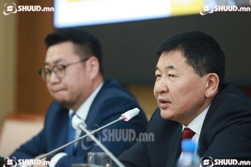 Б.Дэлгэрсайхан: Энхтайваны өргөн чөлөөг автобусны нэг чиглэлтэй болгоно