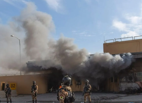 Ирак дахь АНУ-ын Элчин сайдын яам пуужингийн халдлагад өртжээ