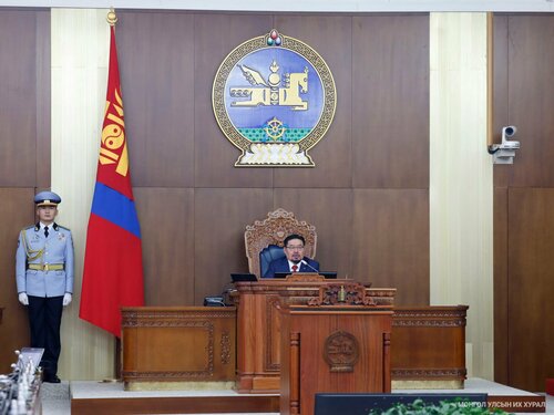 Ашигт малтмалын лиценз олгохдоо орон нутгийн иргэдээс заавал зөвшөөрөл авна