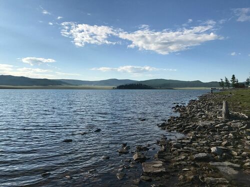 Сэлэнгэ голд осолдсон иргэнийг эрэн хайж байна