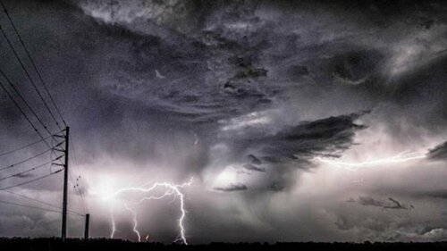 Дуу цахилгаантай аадар бороо орно