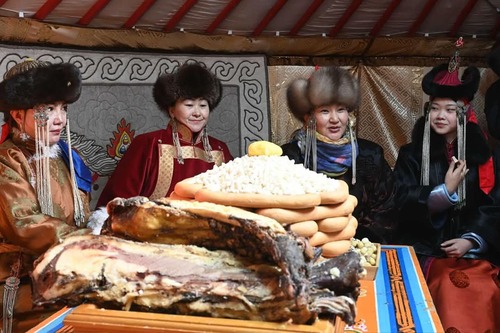 “Монгол” нүүдэлчин өвлийн фестиваль